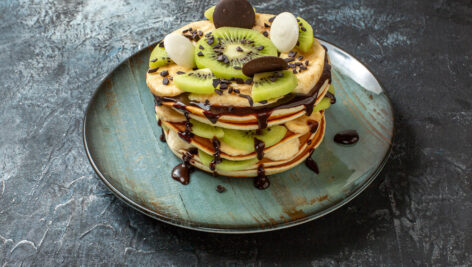 دسر کیوی و شکلات